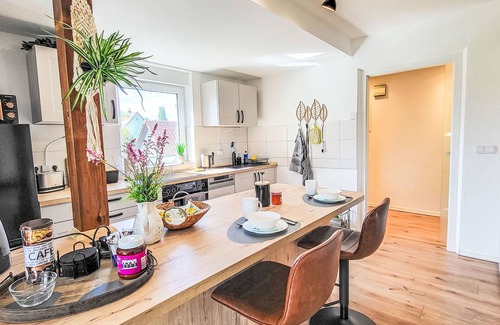Bernburg Apartamento | Ferienwohnung Bernburg by Interhome