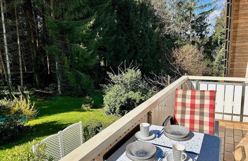 Sigmarszell Apartamento | Ferienwohnung Blumenoase - Gemütliche Ferienwohnung Zwischen Allgäu und Bodensee