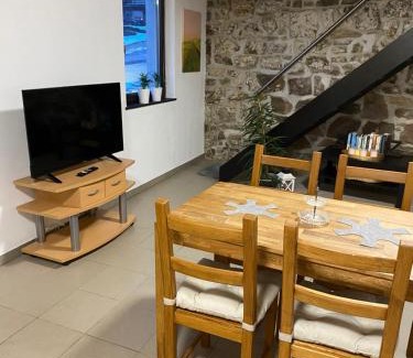 Herresbach Apartamento | Ferienwohnung Eschbach Hof am Nürburgring