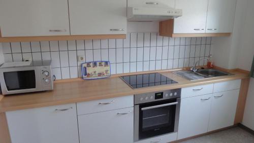 Ueckermuende Apartamento | Ferienwohnung-Hafenblick-Ueckermuende-Stettiner-Haff-Ostsee