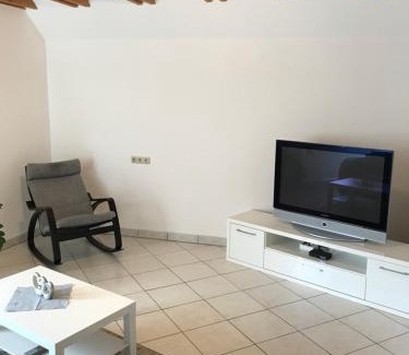 Holzkirchen Apartamento | Ferienwohnung Haus Maja