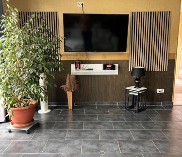 Ettinghausen Apartamento | Ferienwohnung "Im Herzen des Westerwalds"