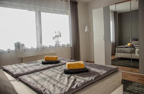 Glosingen Apartamento | Ferienwohnung in Arnsberg mit Süd-Terrasse