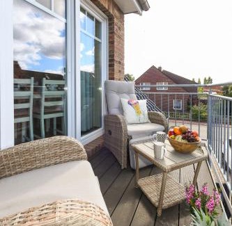 Dornumersiel Apartamento | Ferienwohnung Kiebitz