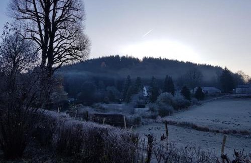 Halver Apartamento | Ferienwohnung Landidyll, Whirlpool, Minipigs, Ponys, Familien