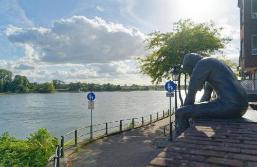 Rees Apartamento | Ferienwohnung Little Dragon - Rheinblick