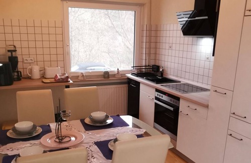 Idar-Oberstein Apartamento | Ferienwohnung Münch - apartment/flat, shower, WC, 2 bedrooms