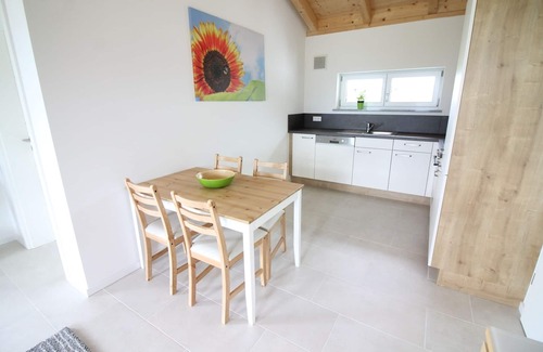 Seeon-Seebruck Apartamento | Ferienwohnung mit Balkon für 2-4 Personen
