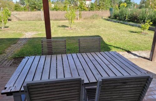 Milmersdorf Apartamento | Ferienwohnung mit Garten - 10 Minuten von Templin