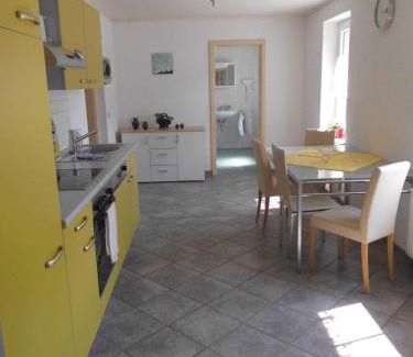 Sayda Apartamento | Ferienwohnung Mit Terrasse