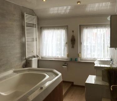 Ihlienworth Apartamento | Ferienwohnung mit Whirlpool