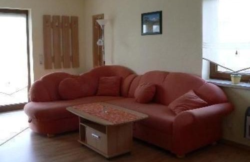 Neuendorf Apartamento | Ferienwohnung mit zwei Schlafzimmern und Terrasse