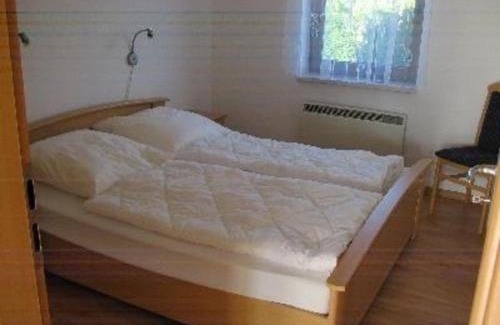 Neuendorf Apartamento | Ferienwohnung mit zwei Schlafzimmern und Terrasse