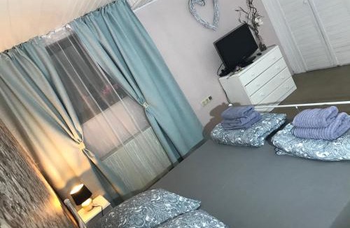 Gau-Bickelheim Apartamento | Ferienwohnung Natali