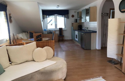 Kattenes Apartamento | Ferienwohnung Panoramablick - Bio-ferienweingut Leyendecker