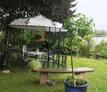 Reinhardshausen Apartamento | Ferienwohnung Rogi