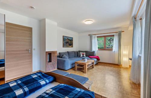 Untermunstertal Apartamento | Ferienwohnung Sägegasse, Typ A