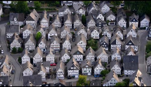 Kirchen Apartamento | Ferienwohnung Sander