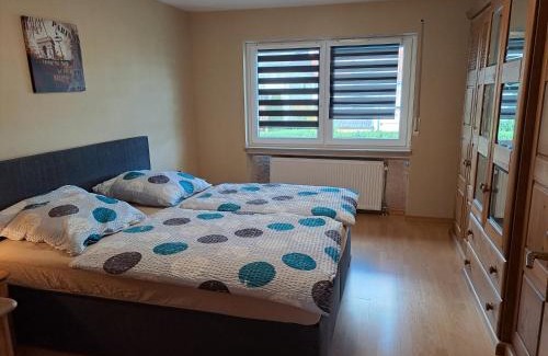 Puttlingen Apartamento | Ferienwohnung Schleiten