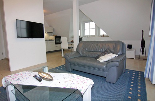 Neuenkirchen Apartamento | Ferienwohnung Seemצwe im Fהhrhaus Vieregge