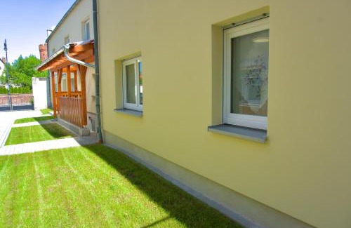 Jueterbog Apartamento | Ferienwohnung Sonnenschein