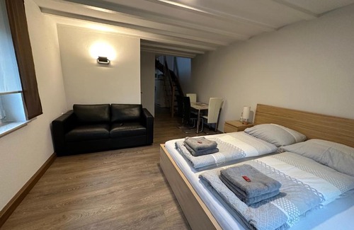 Elsterwerda Apartamento | Ferienwohnung zum Winterberg