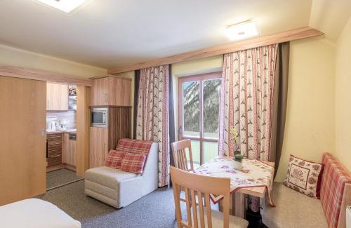 Gries Apartamento | Ferienwohnungen Haus Daheim