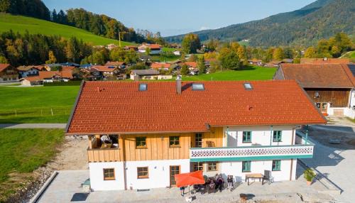 Ruhpolding Apartamento | Ferienwohnungen Heillinger Gütl inkl. Chiemgaukarte