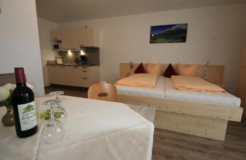 Maurach Casa | Ferienwohnungen Karwendel Camping