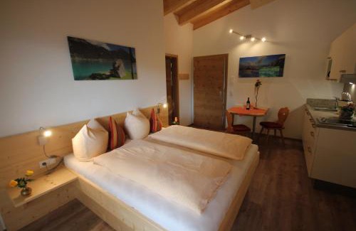 Maurach Casa | Ferienwohnungen Karwendel Camping