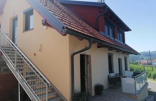 Glanz an der Weinstrasse Apartamento | Ferienwohnungen Kumpitsch am Poharnigberg - Eorykogel