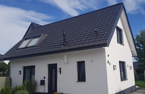 Westerenger Apartamento | Ferienwohnungen Liliencron - Fewo II (Ferienhaus)