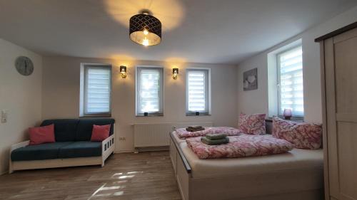 Herbsleben Apartamento | Ferienwohnungen Thon an der Schloßruine