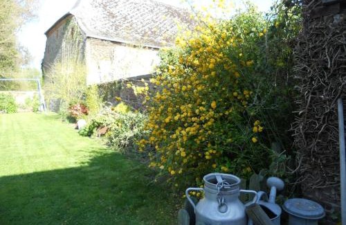 Bas-Lieu Cama Y Desayuno | Ferme De Guersignies B&B