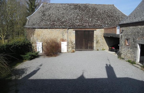 Bas-Lieu Cama Y Desayuno | Ferme De Guersignies B&B