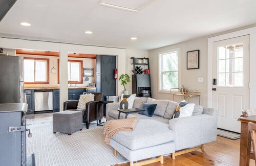 Kerhonkson Apartamento | Fern Pond Cottage