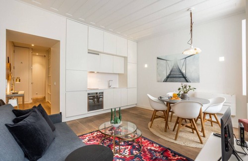 Sao Paulo Apartamento | Ferragial 29 · Chic Tailor Made Flat in Chiado