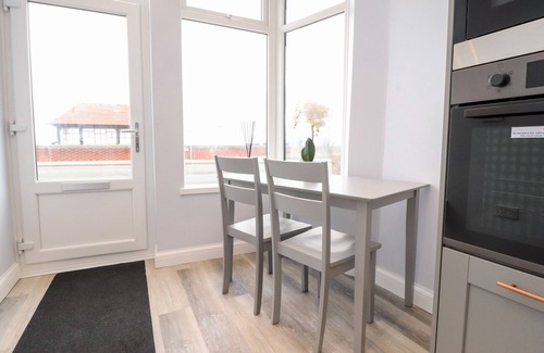 Knott End-on-Sea Cabaña | FERRY VIEW, pet friendly in Knott End-On-Sea