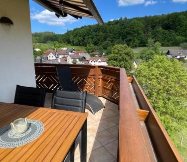 Grein Apartamento | Fewo Anna - ruhig gelegen, mitten in der Natur, unmittelbar am Neckarsteig