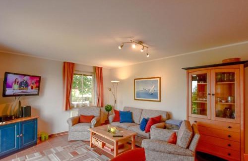 Neuenkirchen Apartamento | Fewo Boddenblick im EG - mit Blick auf den Breetzer Bodden