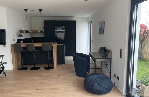 Ratingen Apartamento | Fewo im Schönen Hösel neu Renoviert!