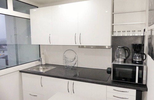 Mitte-Sud Apartamento | FeWo Sea Lounge II "Ubicación ideal en la ciudad moderno apartamento Bremerhaven-Mitte WiFi