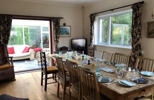 Abercych Casa | Ffynnonddewi Cardigan