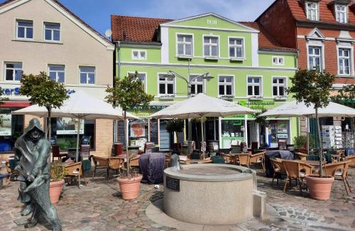Ueckermuende Apartamento | FH "An der Quelle"