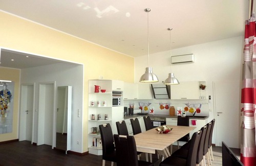 Lobnitz Casa | FH1 with private beach, sauna, fireplace, air conditioning, 4 bedrooms, 2 bathrooms, 8-10, max. 12 pers.