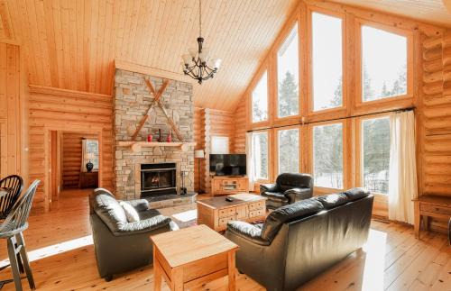 Fiddler Lake Resort Chalet De Esquí | Fiddler Lake Resort Chalet 61 Deer with pool