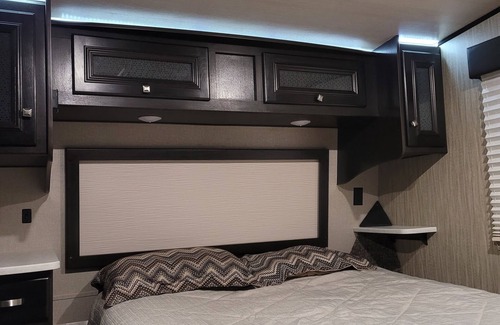 Buckeye Casa | Fifth wheel/Toy hauler