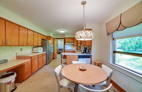 Morehead City Casa | ¡NUEVO! ¡Casa estilo años 50 con muelle en Newport River!