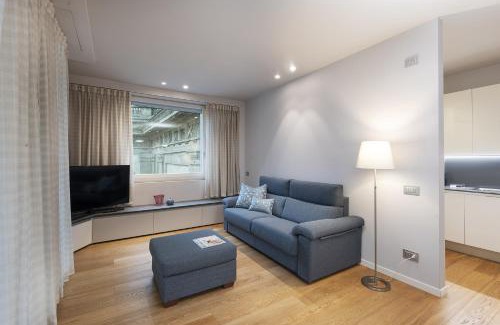Centro Storico Apartamento | Fifty Eight Milan Duomo Two Bedrooms