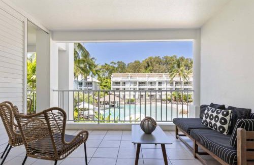 Palm Cove Apartamento | Fig Oasis—Poolside Resort Living at The Beach Club